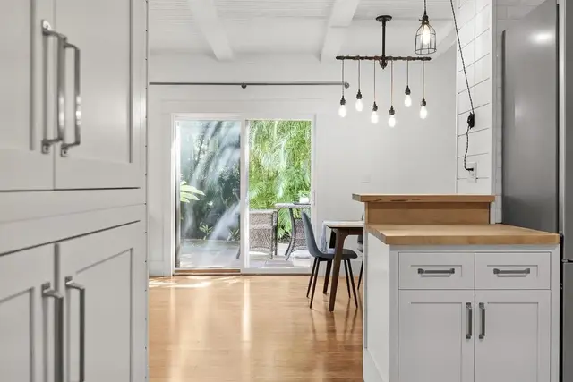 Listing Image for 52 N Laelua Pl 6 of 48