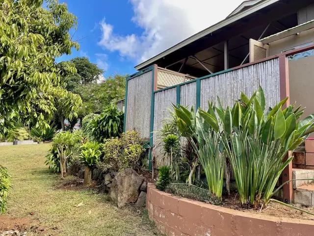 Listing Image for 77 Kahoea Pl 24 of 44