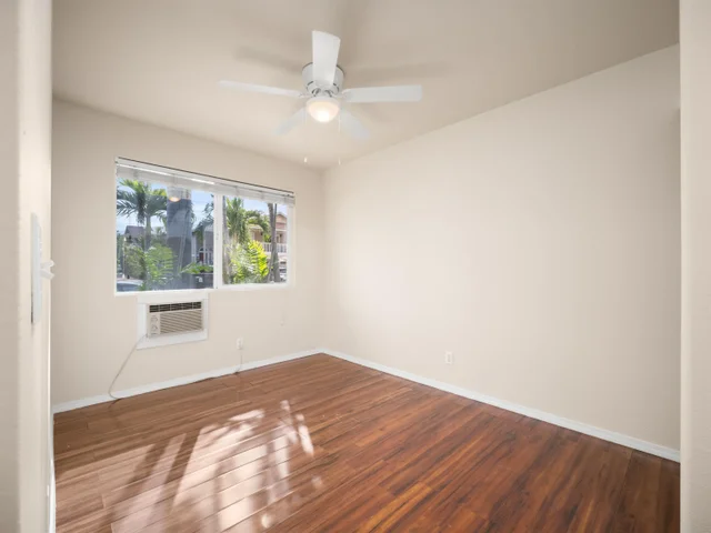 Listing Image for 568 Kailoa St 40 of 49