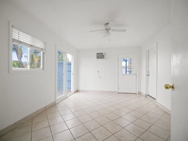 Listing Image for 568 Kailoa St 44 of 49