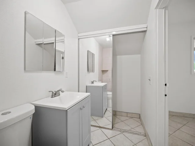 Listing Image for 568 Kailoa St 47 of 49