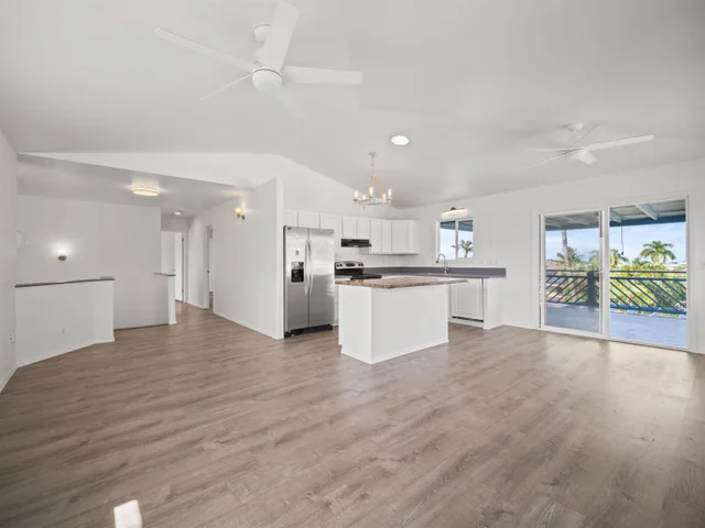 Listing Image for 568 Kailoa St 5 of 49