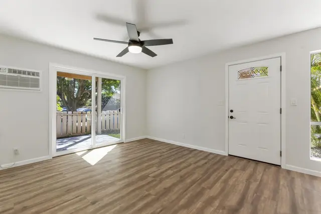 Listing Image for 140 Uwapo Rd 22-102 6 of 49