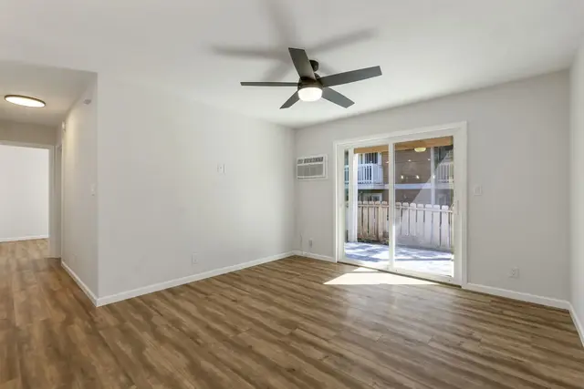 Listing Image for 140 Uwapo Rd 22-102 7 of 49