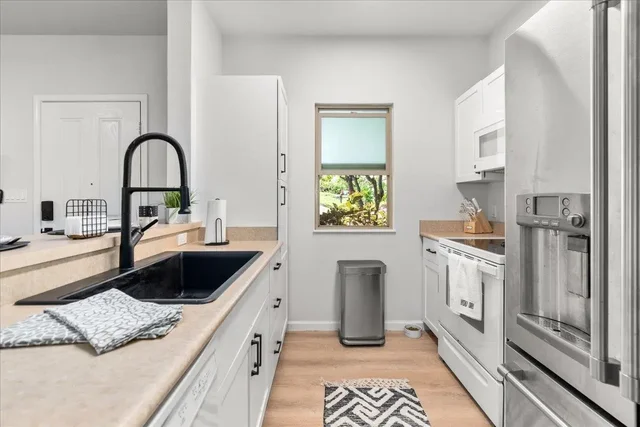 Listing Image for 141 Hoowaiwai Loop 2704 6 of 36