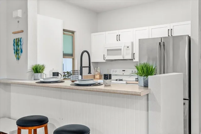 Listing Image for 141 Hoowaiwai Loop 2704 8 of 36