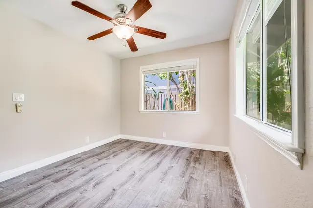 Listing Image for 480 Kenolio Rd Unit D 29 of 48