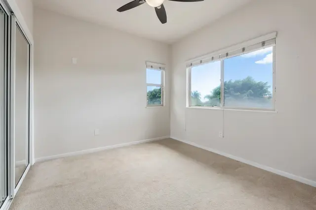 Listing Image for 119 Hoowaiwai Loop 906 26 of 39