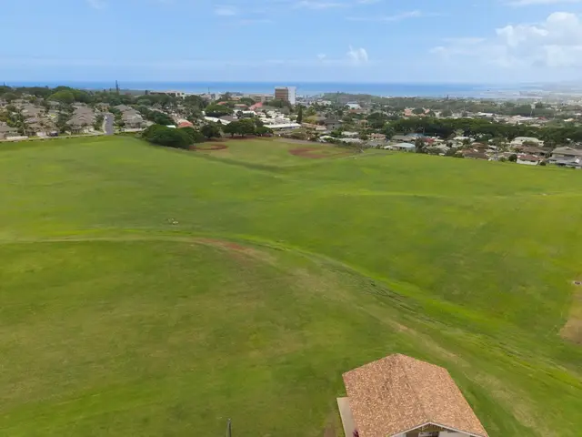 Listing Image for 119 Hoowaiwai Loop 906 37 of 39