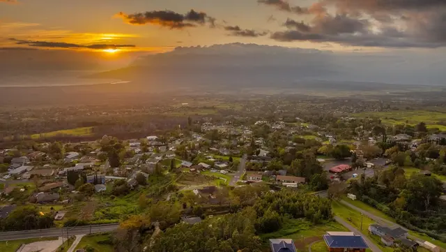 Listing Image for 1 Haleakala Hwy 1 of 17