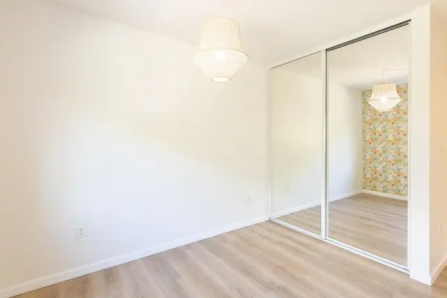Listing Image for 56 Kihalani St 1203 10 of 29