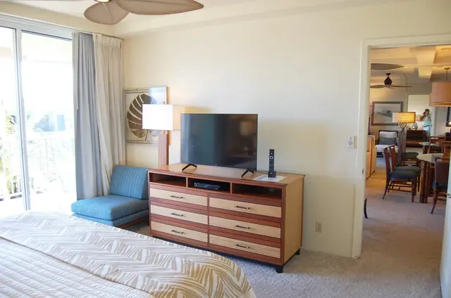 Listing Image for 2481 Kaanapali Pkwy 608 J 12 of 40
