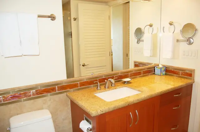 Listing Image for 2481 Kaanapali Pkwy 608 J 16 of 40