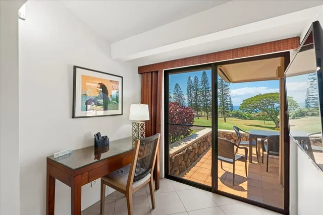 Listing Image for 500 Kapalua Dr 25 P 3-4 15 of 50
