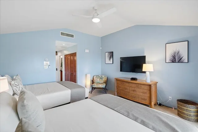 Listing Image for 500 Kapalua Dr 25 P 3-4 25 of 50