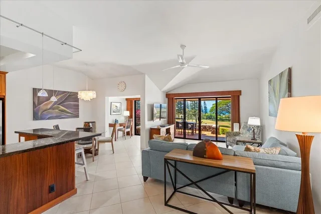 Listing Image for 500 Kapalua Dr 25 P 3-4 4 of 50