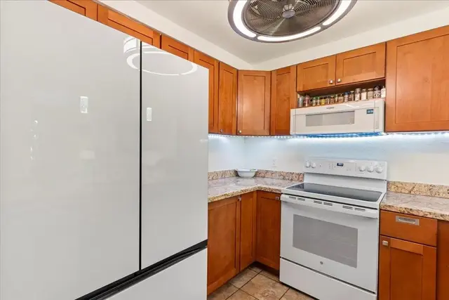Listing Image for 2747 S Kihei Rd E104 44 of 50