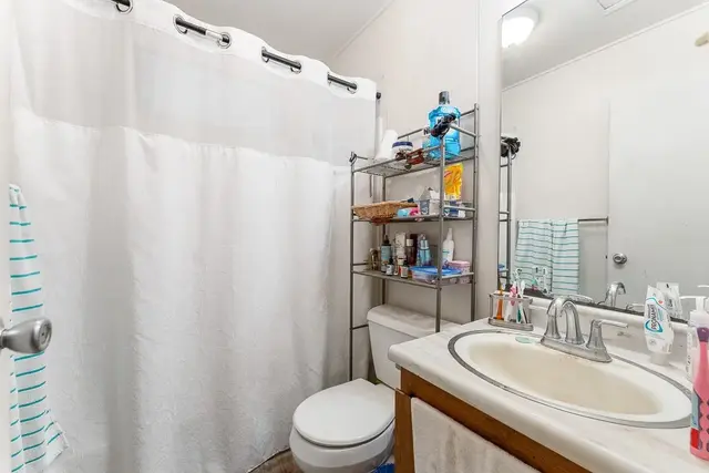 Listing Image for 401 S Kamehameha Ave 24 of 25