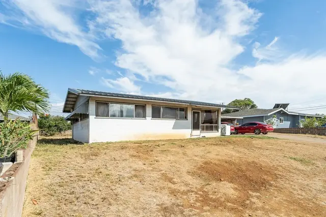 Listing Image for 401 S Kamehameha Ave 3 of 25