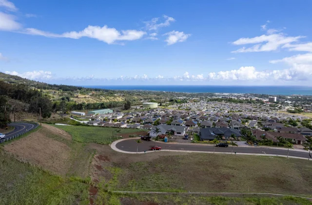 Listing Image for 20 N Laikeha Pl 18 8 of 12