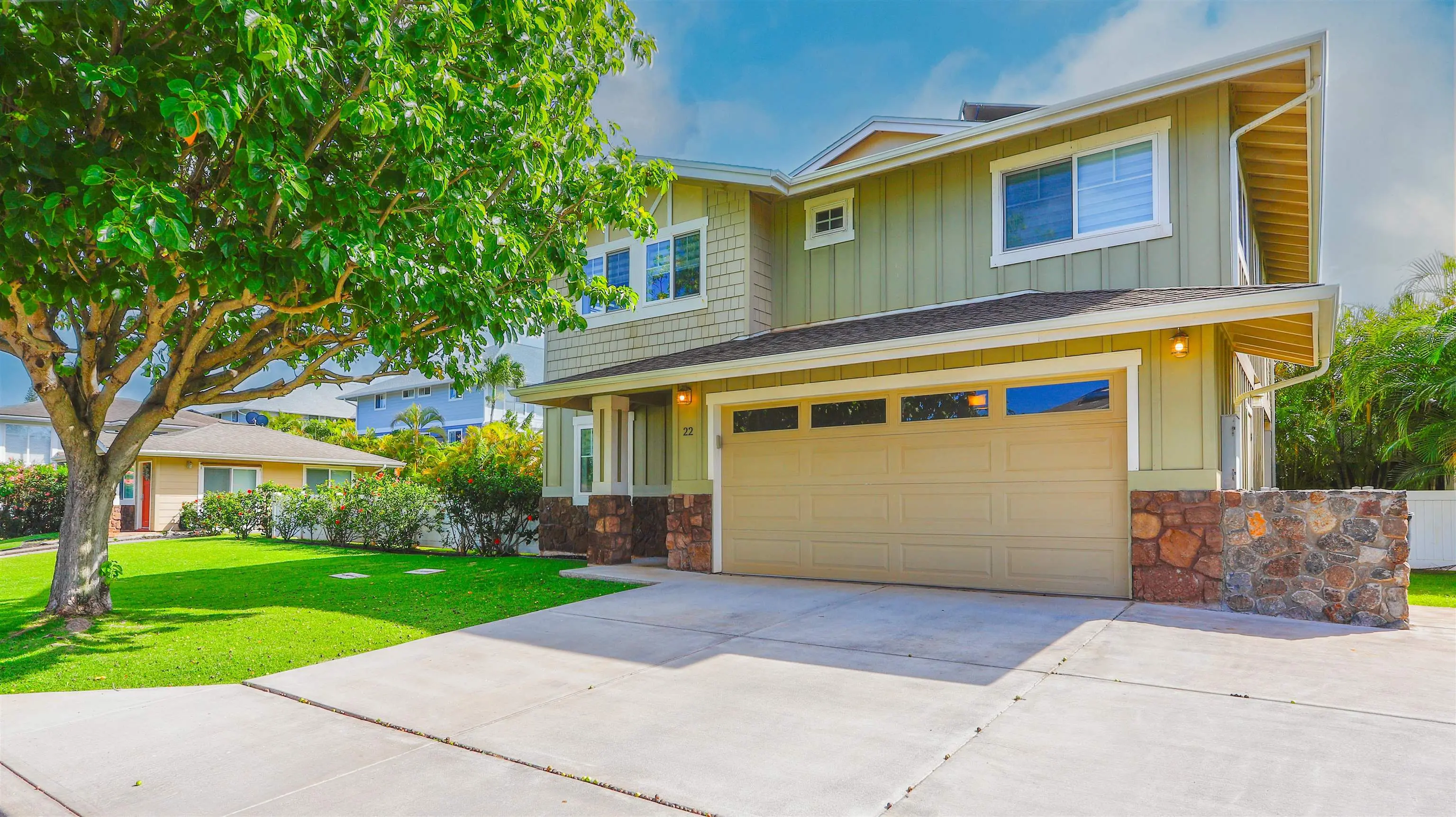 Photo of Listing #408717