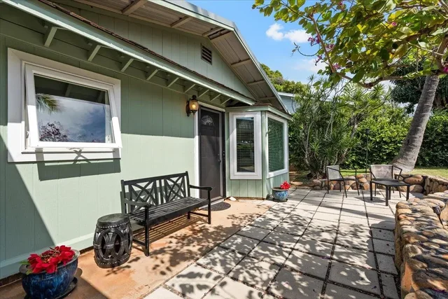 Listing Image for 219 Hoohale Pl 38 of 42