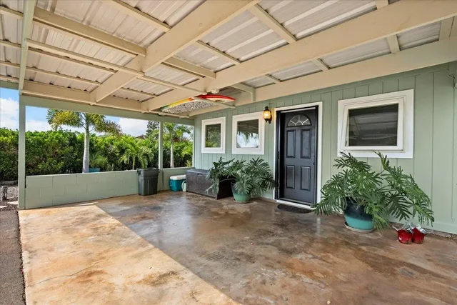 Listing Image for 219 Hoohale Pl 8 of 42