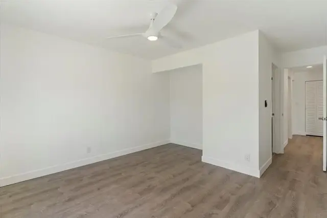 Listing Image for 140 Uwapo Rd 37-103 18 of 38