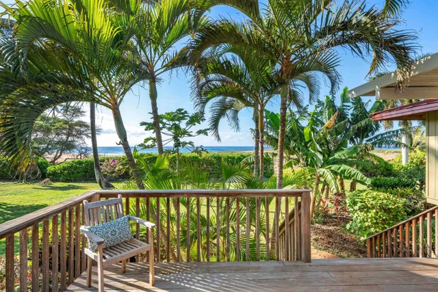 Listing Image for 2944 Kalua Koi Rd 13 of 47