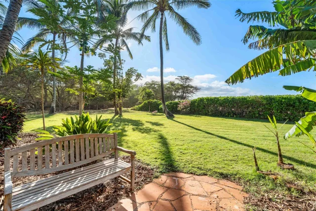 Listing Image for 2944 Kalua Koi Rd 16 of 47