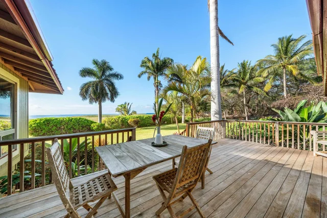 Listing Image for 2944 Kalua Koi Rd 21 of 47