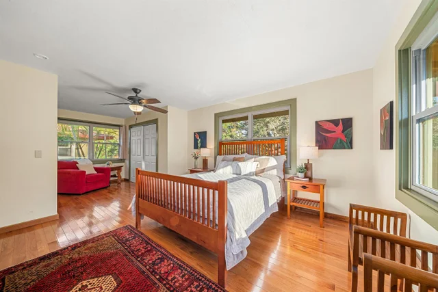 Listing Image for 2944 Kalua Koi Rd 33 of 47