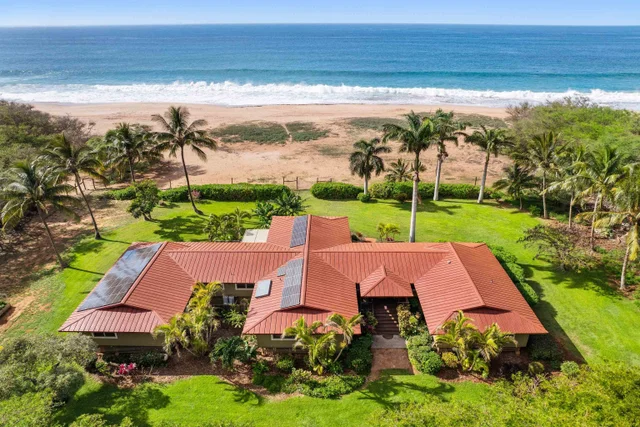 Listing Image for 2944 Kalua Koi Rd 47 of 47
