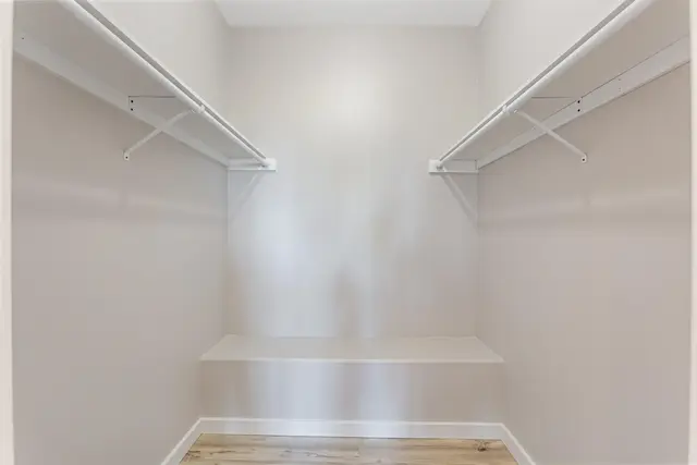 Listing Image for 133 Oleander Pl 12 of 39