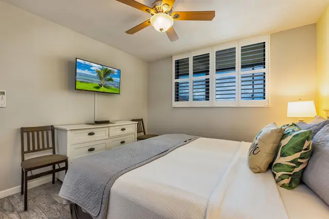 Listing Image for 50 Hauoli St 410 15 of 41