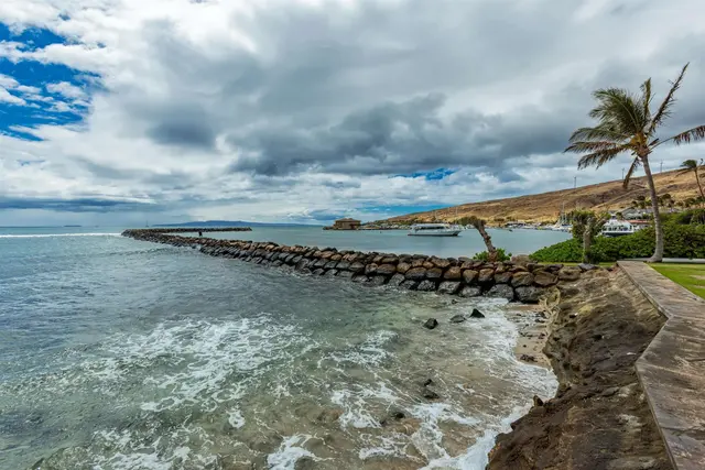 Listing Image for 50 Hauoli St 410 28 of 41