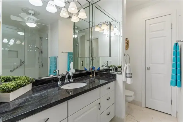 Listing Image for 3950 Kalai Waa St D-103 20 of 38