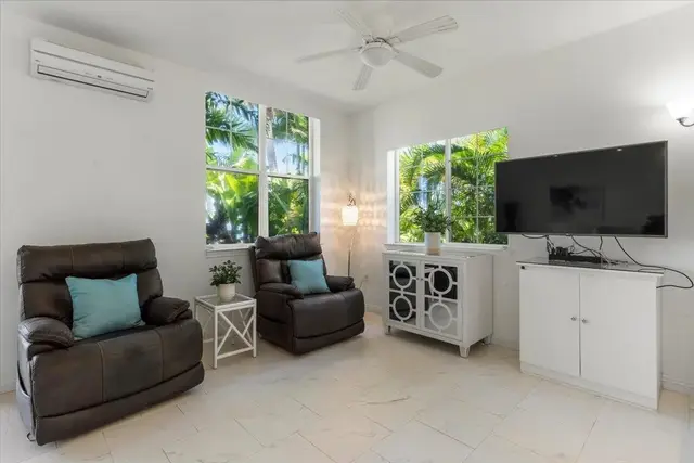 Listing Image for 3950 Kalai Waa St D-103 7 of 38