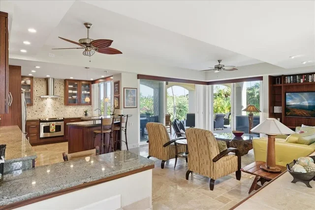 Listing Image for 3150 Wailea Alanui Dr 3507 3 of 37