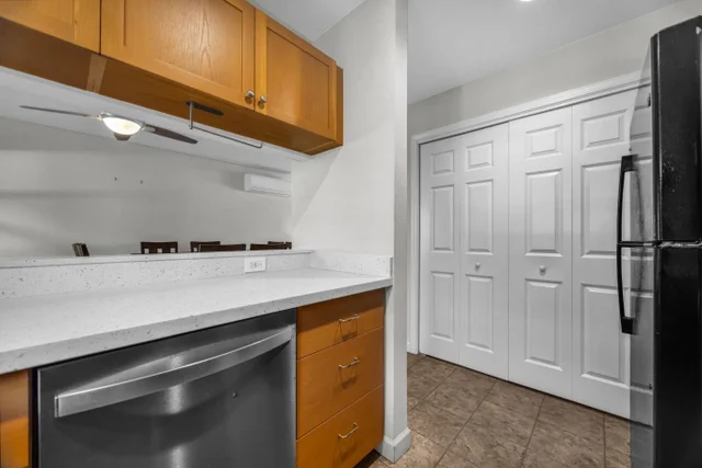 Listing Image for 262 Kahoma Pl 9-105 12 of 45