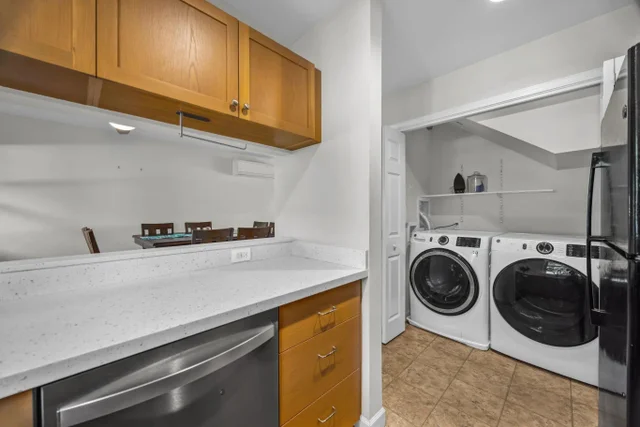 Listing Image for 262 Kahoma Pl 9-105 14 of 45