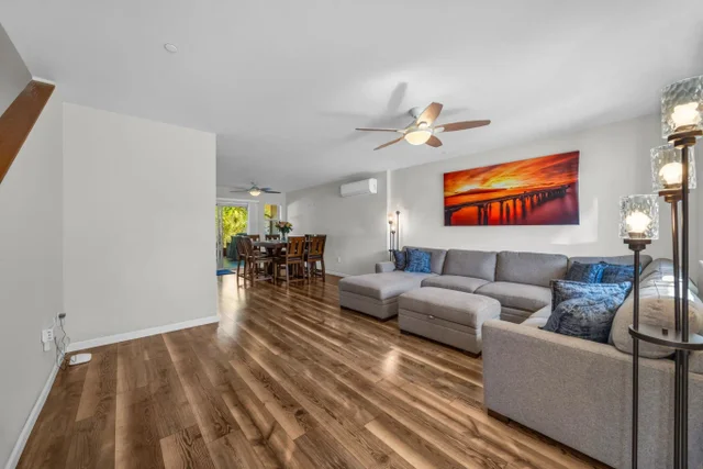 Listing Image for 262 Kahoma Pl 9-105 3 of 45