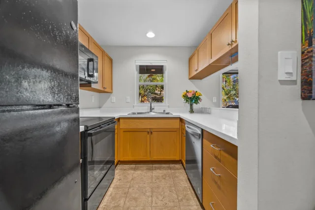 Listing Image for 262 Kahoma Pl 9-105 9 of 45