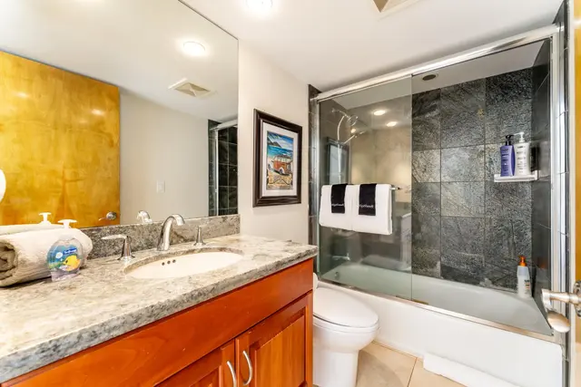 Listing Image for 70 Hauoli St 414 19 of 37