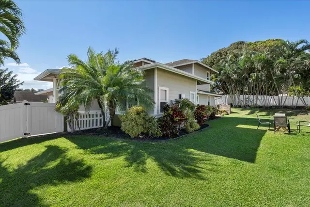 Listing Image for 161 Iao Loop 2 of 46