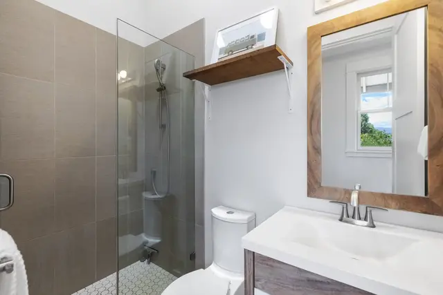 Listing Image for 592 Pili Loko St 21 of 38