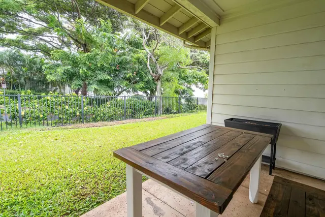Listing Image for 143 Hoowaiwai Loop 2802 7 of 15