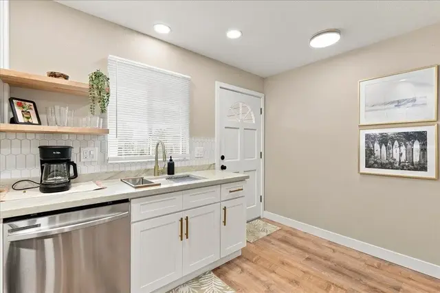 Listing Image for 71 Kopi Ln 2-204 8 of 38
