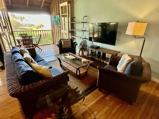 Listing Image for 100 Lio Pl I2 10 of 39