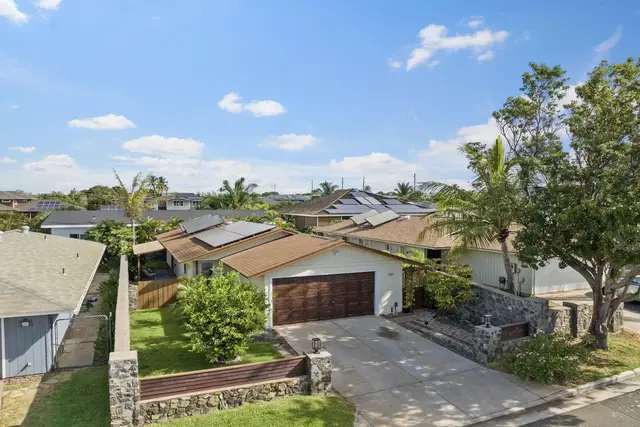 Listing Image for 151 Kauhaa St 1 of 44